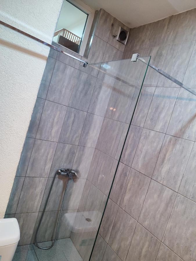 Kolev Apartments - Two Bedroom Cozy Central Apartment Üsküp Dış mekan fotoğraf