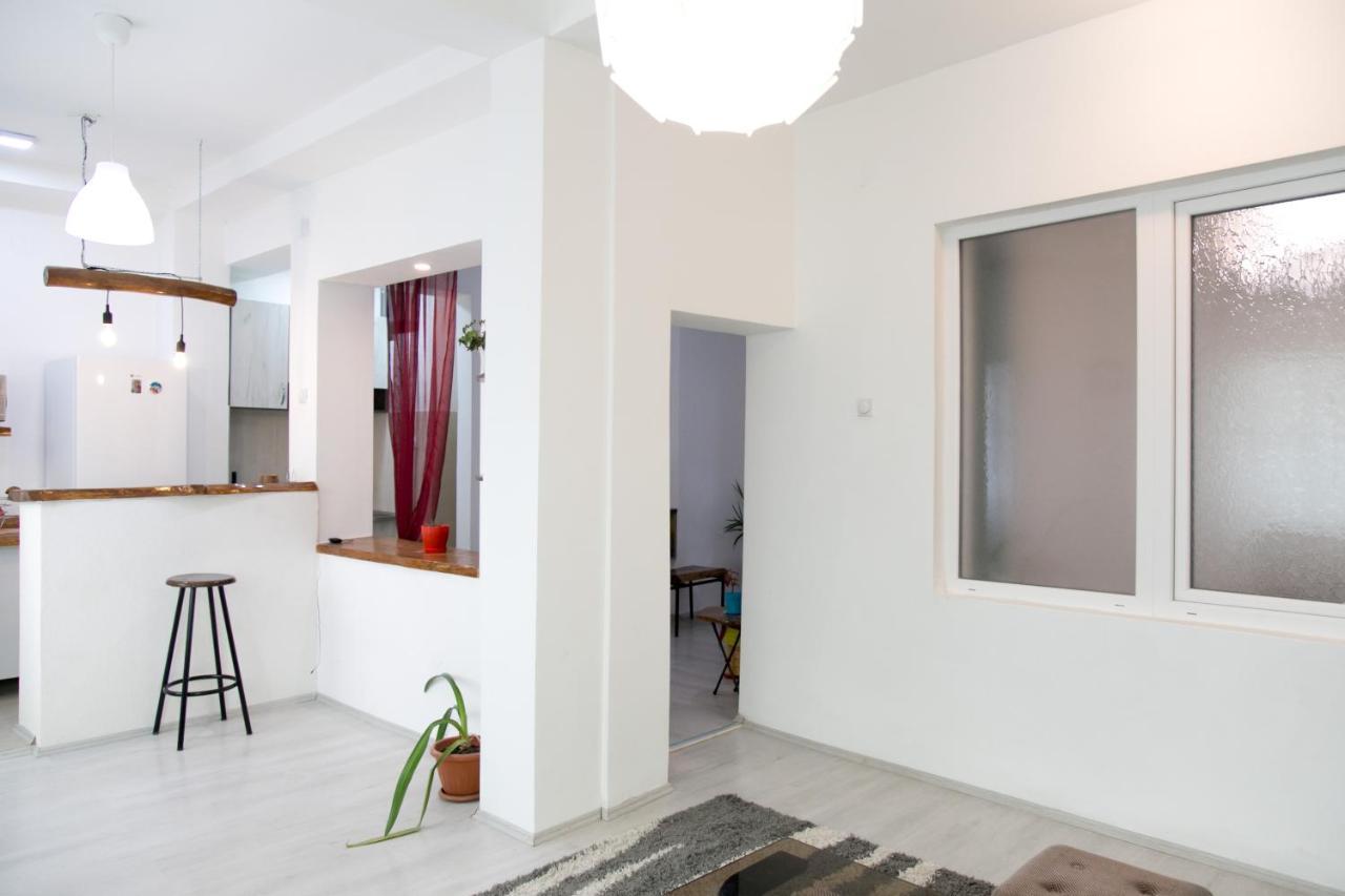 Kolev Apartments - Two Bedroom Cozy Central Apartment Üsküp Dış mekan fotoğraf