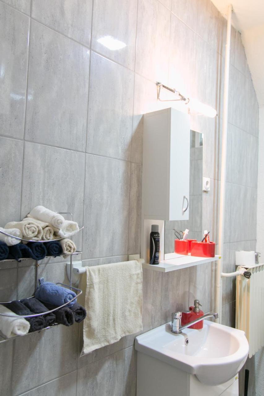 Kolev Apartments - Two Bedroom Cozy Central Apartment Üsküp Dış mekan fotoğraf