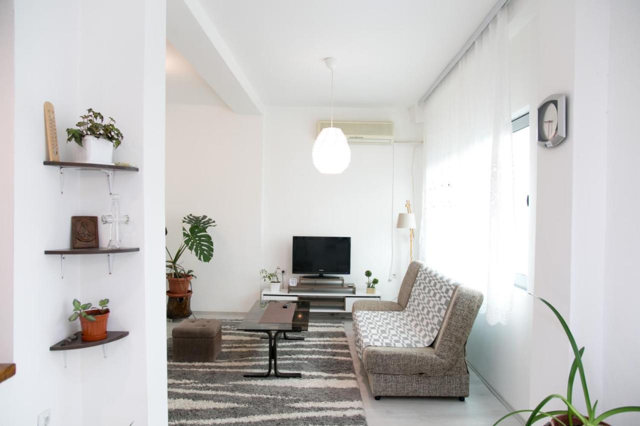 Kolev Apartments - Two Bedroom Cozy Central Apartment Üsküp Dış mekan fotoğraf